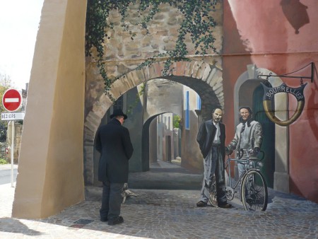 Thézan les Béziers détails 